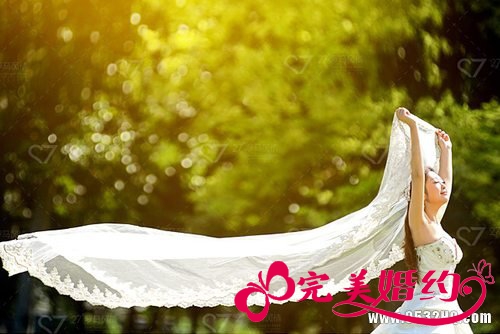 拍婚纱照选择婚纱礼服注意什么