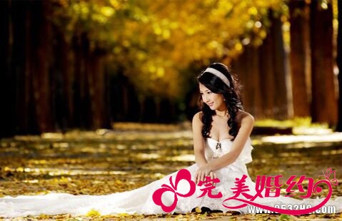 秋季拍婚纱照