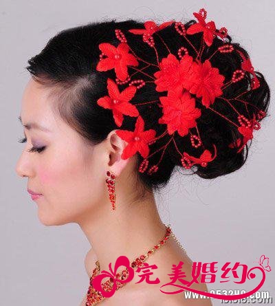中式新娘发型 红色网纱