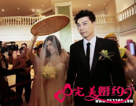 最“高调”的婚礼：Ella 赖斯翔