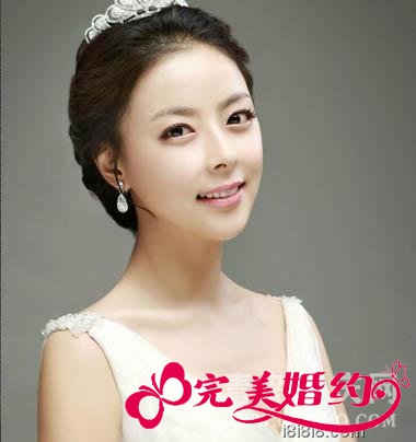 温婉的韩式新娘发型